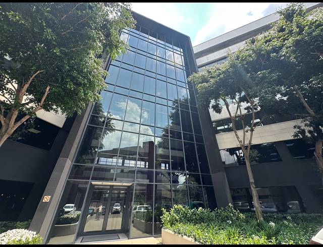 417M² OFFICE TO LET IN SANDTON CENTRAL